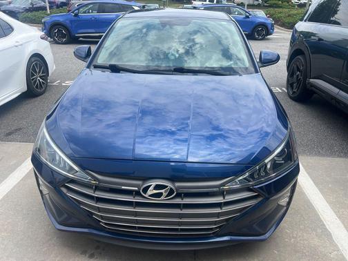 Lakeside Blue 2019 Hyundai ELANTRA SEL