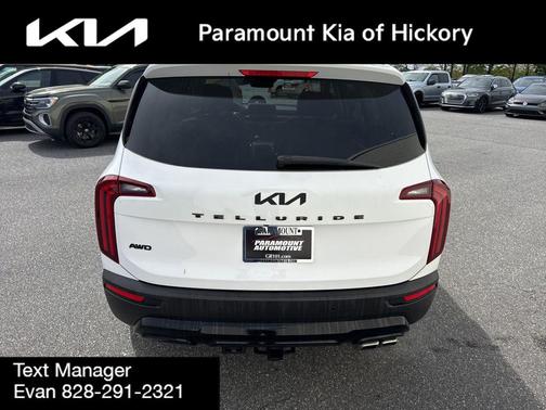 Glacial White Pearl 2022 Kia Telluride SX