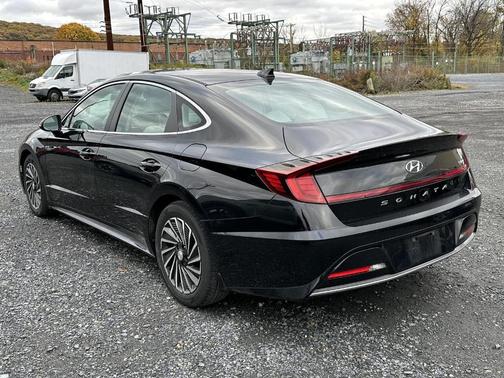 2020 Hyundai SONATA Hybrid SEL