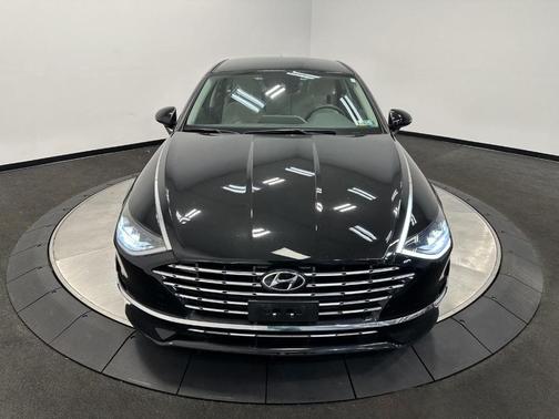 2020 Hyundai SONATA Hybrid SEL