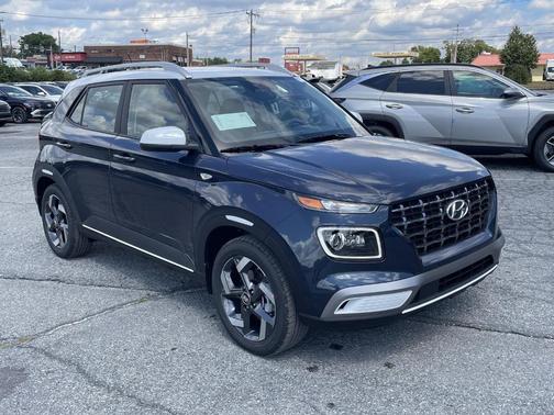 2025 Hyundai VENUE Limited