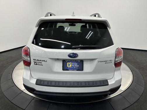 2016 Subaru Forester 2.5i Touring