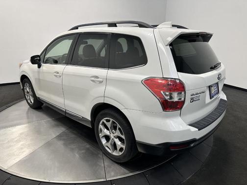 2016 Subaru Forester 2.5i Touring