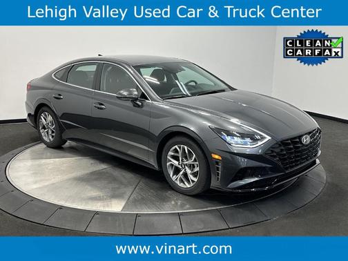 2022 Hyundai SONATA SEL