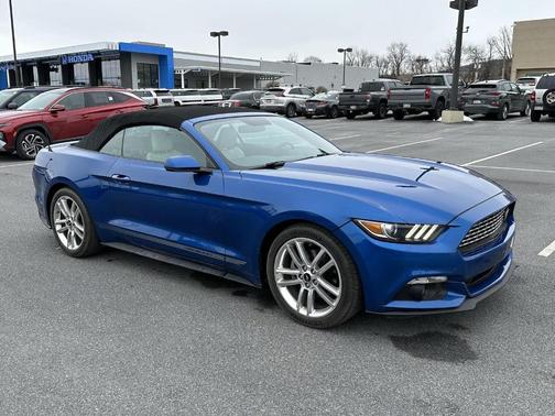 2017 Ford Mustang EcoBoost Premium