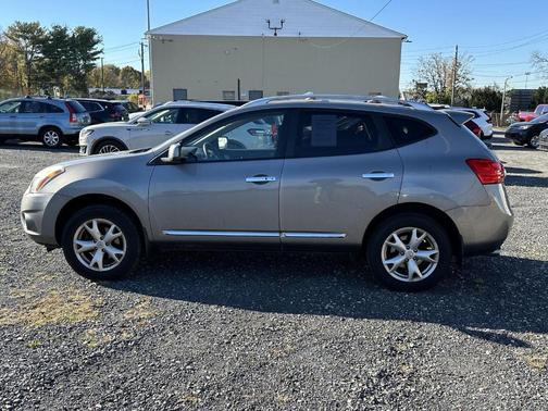 2011 Nissan Rogue SV