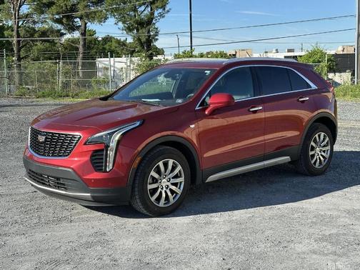 Red Horizon Tintcoat 2019 Cadillac XT4 Premium Luxury