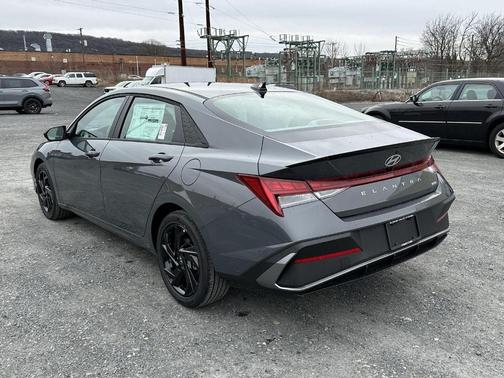 Gray 2026 Hyundai ELANTRA HEV SEL Sport