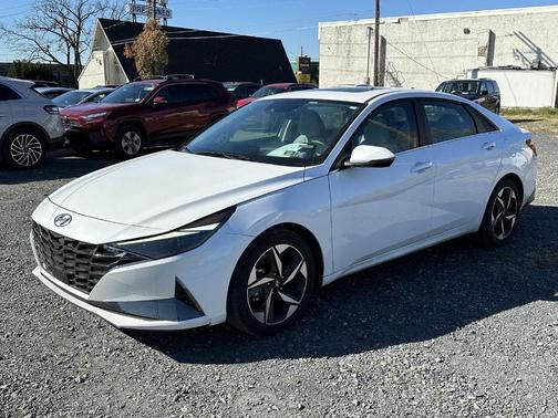 2021 Hyundai ELANTRA Limited