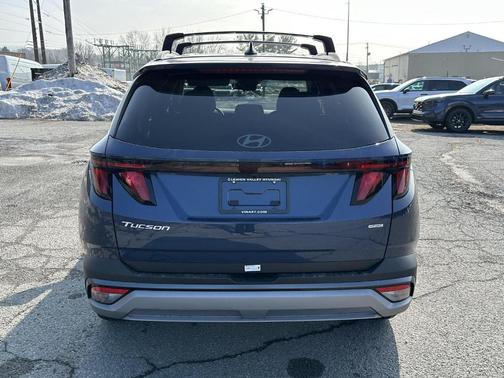 2026 Hyundai TUCSON SEL