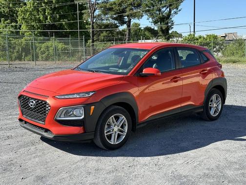 Sunset Orange 2019 Hyundai KONA SE