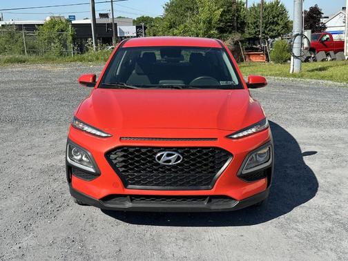 Sunset Orange 2019 Hyundai KONA SE