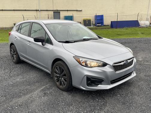 2019 Subaru Impreza 2.0i