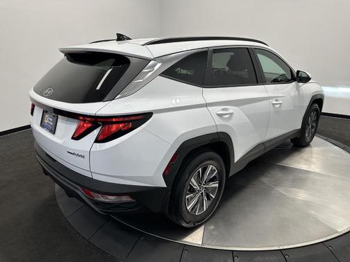 2024 Hyundai TUCSON Hybrid Blue