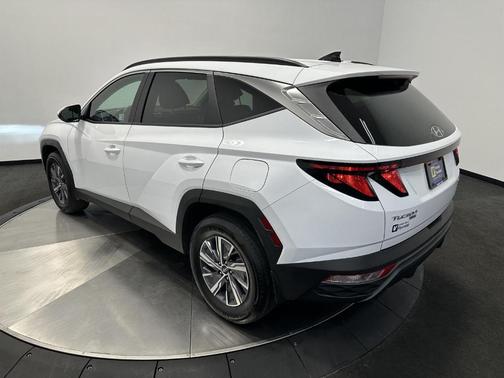 2024 Hyundai TUCSON Hybrid Blue