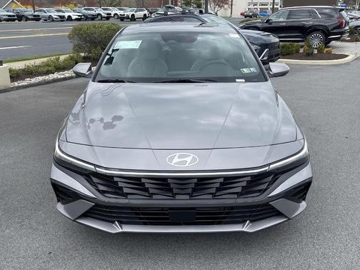 2025 Hyundai ELANTRA HEV Limited