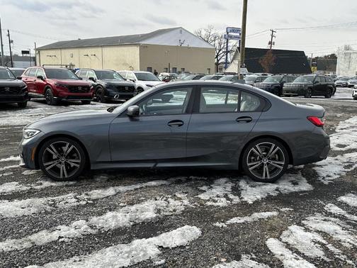 2020 BMW 330 i xDrive