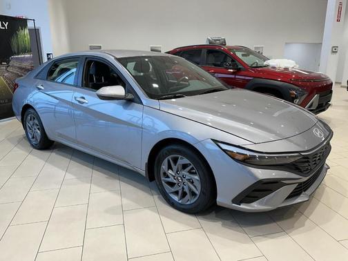 2025 Hyundai ELANTRA HEV Blue