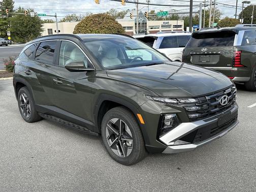 2025 Hyundai TUCSON SEL