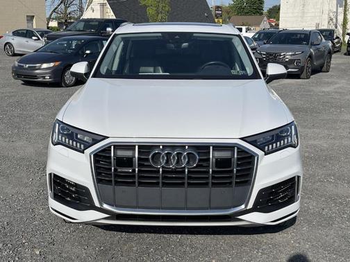 2021 Audi Q7 55 Premium Plus