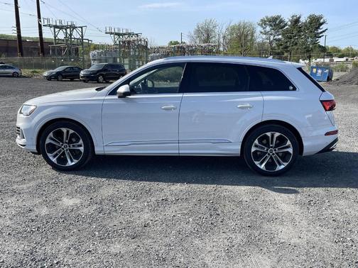 2021 Audi Q7 55 Premium Plus
