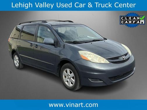 2006 Toyota Sienna LE
