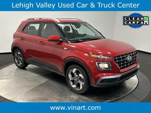 2022 Hyundai VENUE SEL