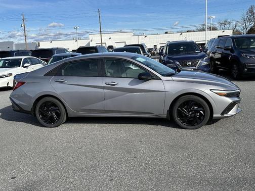 2026 Hyundai ELANTRA HEV SEL Sport