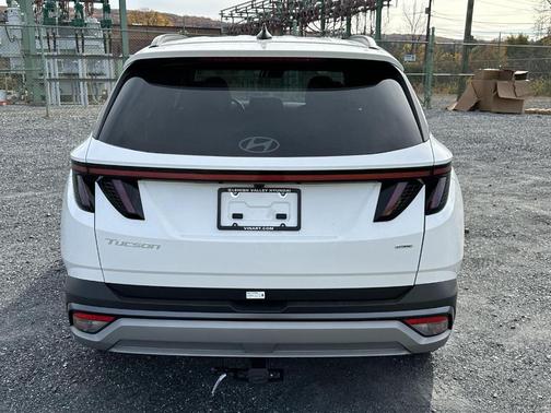 2026 Hyundai TUCSON SEL Premium