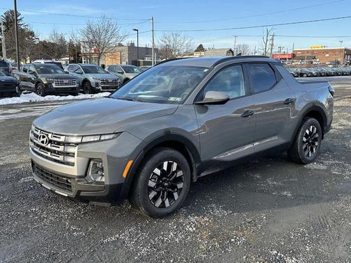 2025 Hyundai SANTA CRUZ SEL Activity