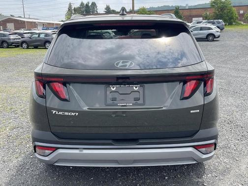 2025 Hyundai TUCSON SEL