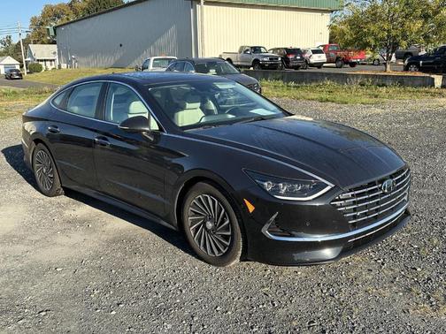 2023 Hyundai SONATA Hybrid Limited