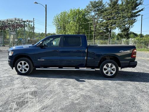 Patriot Blue Pearlcoat 2019 RAM 1500 Big Horn