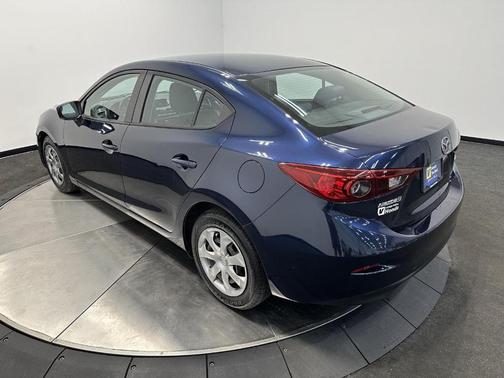 2015 Mazda Mazda3 i SV