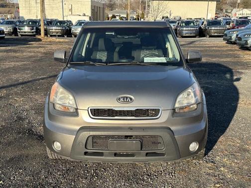 2010 Kia Soul +