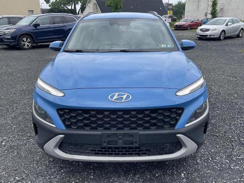2022 Hyundai KONA SEL