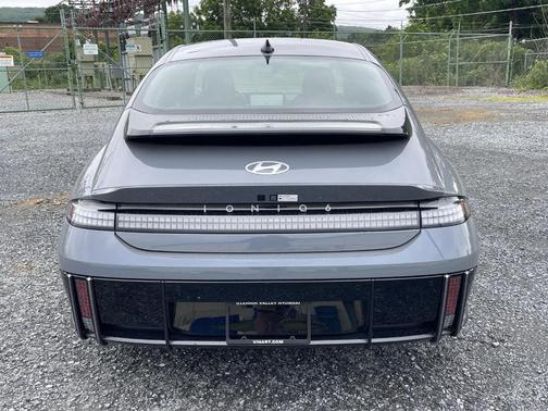 2025 Hyundai IONIQ 6 Limited