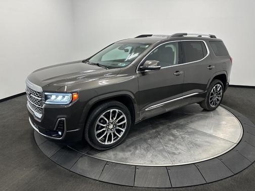 2020 GMC Acadia Denali