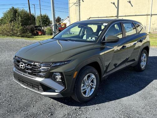 2025 Hyundai TUCSON SE