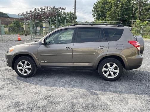 2011 Toyota RAV4 Limited