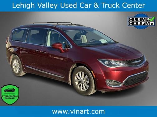 2018 Chrysler Pacifica Touring-L