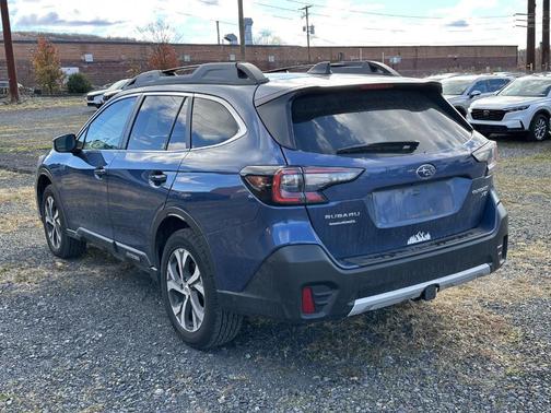 2022 Subaru Outback Limited XT