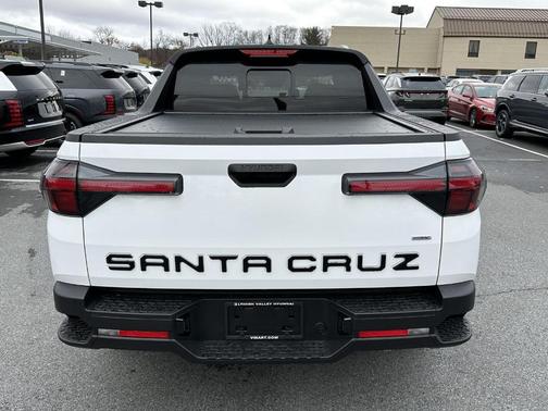 2026 Hyundai SANTA CRUZ SEL Activity