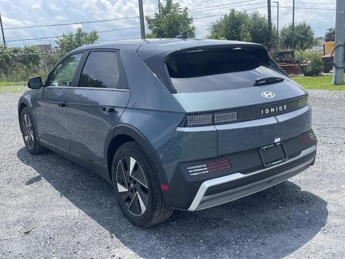 2025 Hyundai IONIQ 5 SE