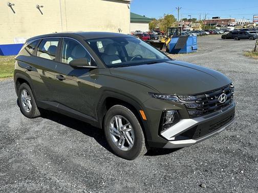 2026 Hyundai TUCSON SE