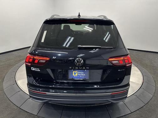 2023 Volkswagen Tiguan 2.0T S