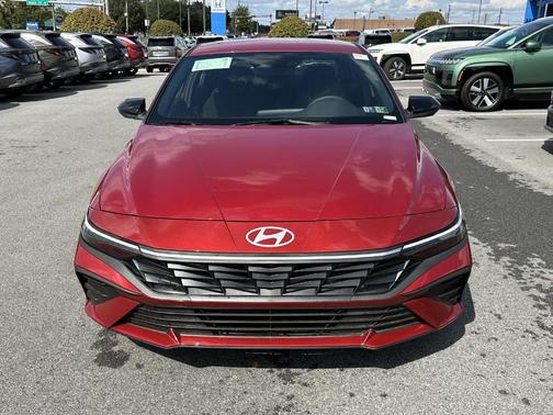 2025 Hyundai ELANTRA SEL Sport