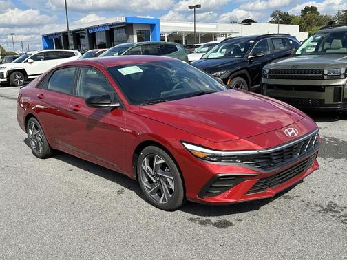 2025 Hyundai ELANTRA SEL Sport