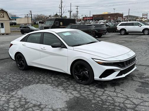 White 2026 Hyundai ELANTRA SEL Sport