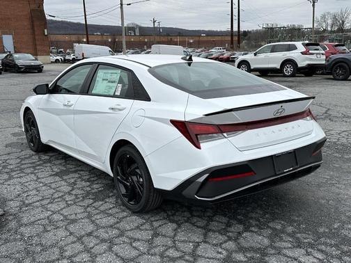 White 2026 Hyundai ELANTRA SEL Sport